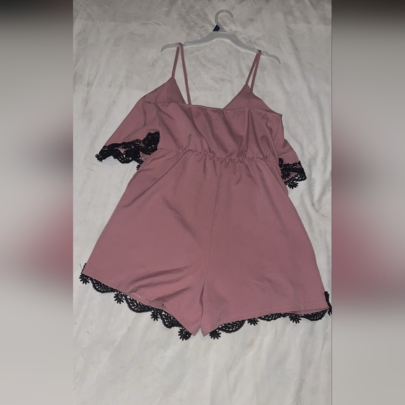 Love Chelsey size medium pink romper - Picture 2 of 5